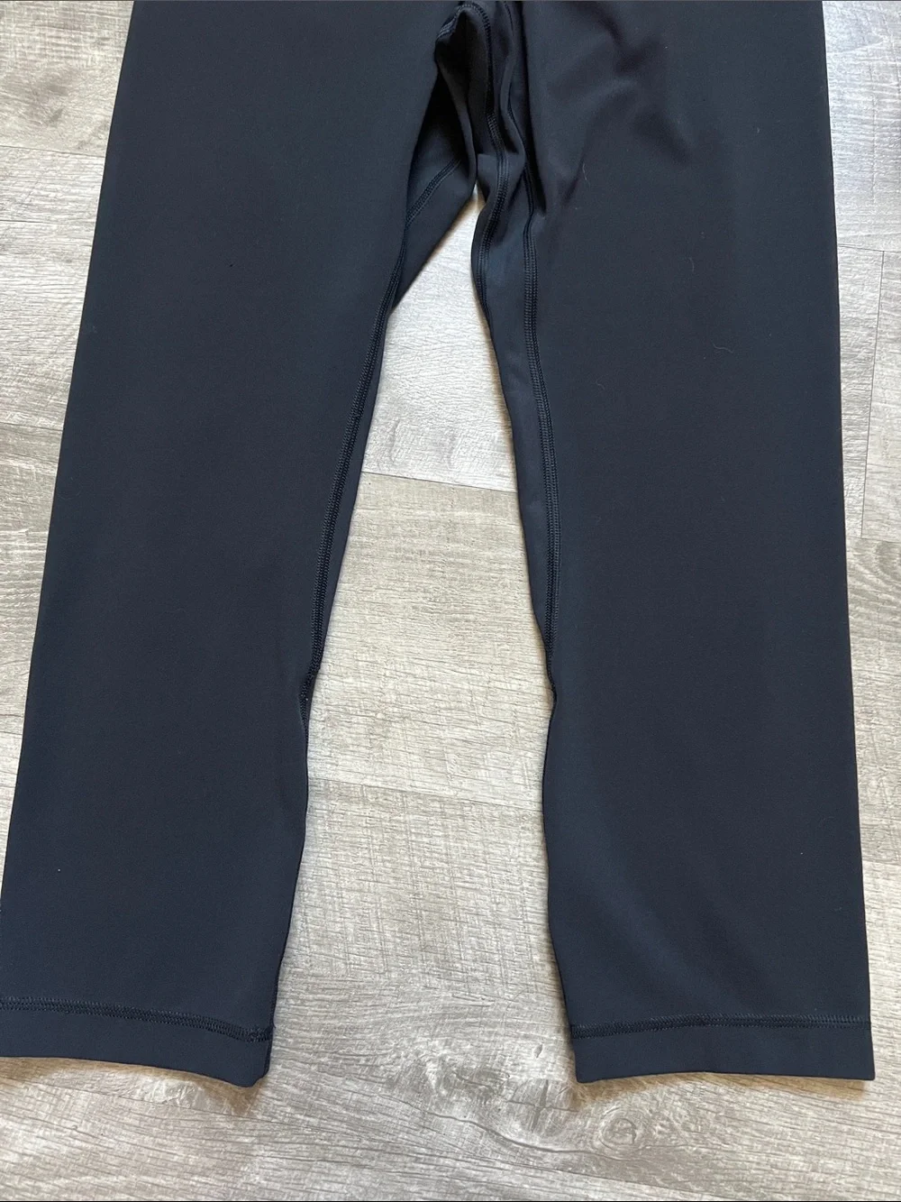 #69. Lululemon Align Crop *21"
Black - Picture 5 of 14